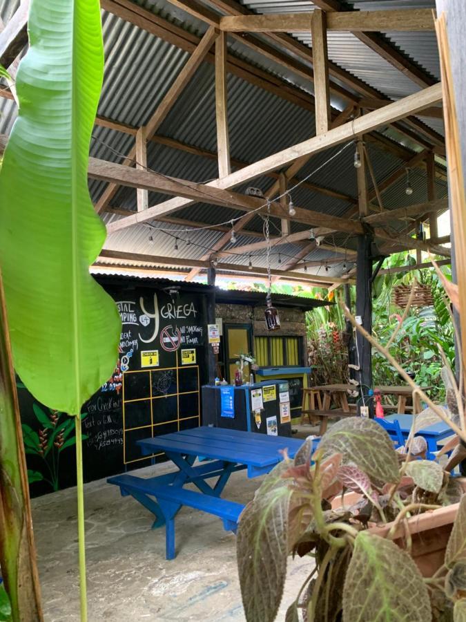 Surf Camp Hotel Bocas del Toro Exterior photo