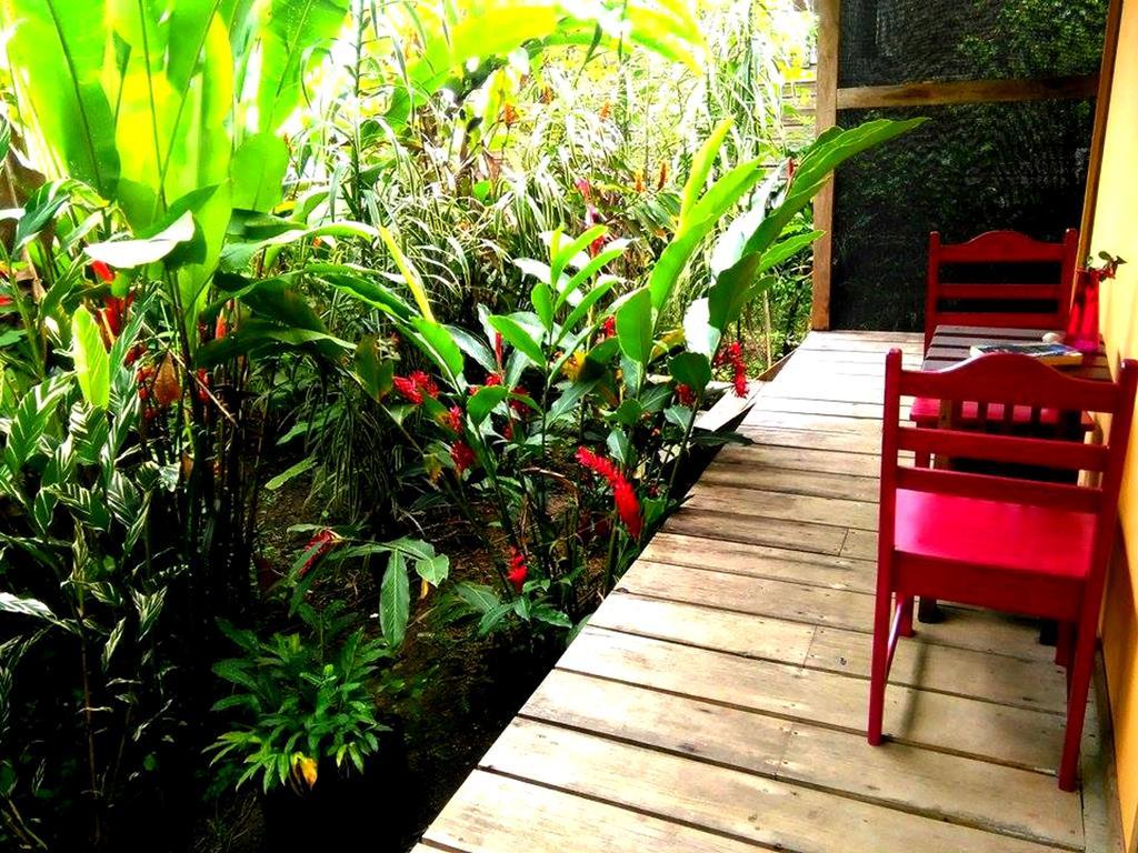 Surf Camp Hotel Bocas del Toro Exterior photo